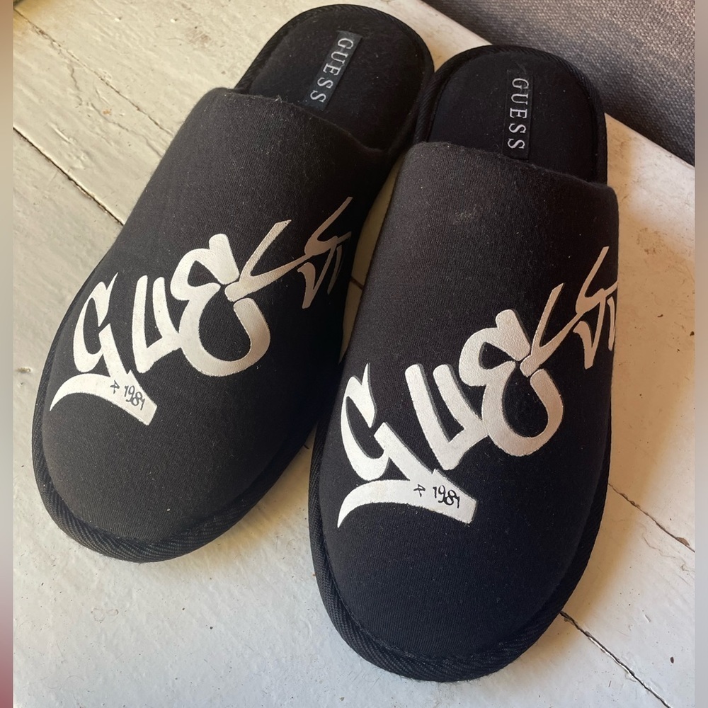 Guess slippers - Picture 2 of 3